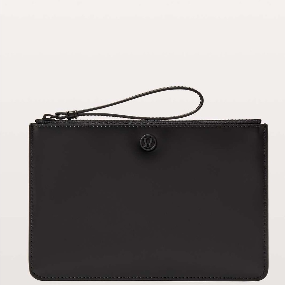 🍋Lululemon Goody Bag - Black Patent Wristlet